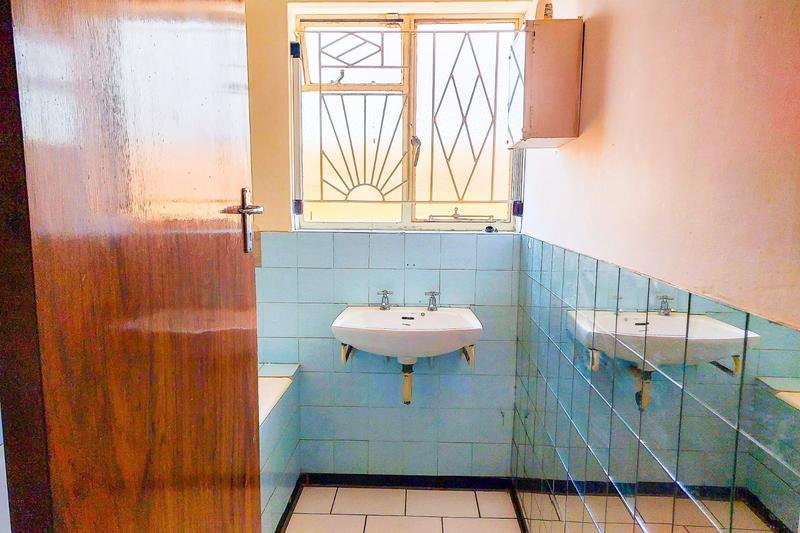 To Let 3 Bedroom Property for Rent in Glenhaven Western Cape